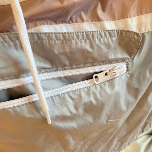 wind jacket - Picture 4 of 4